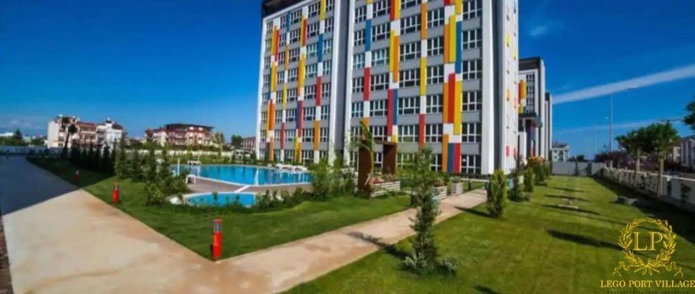 Apartament Close Airport,mall Of Shopping Center,tram Station *